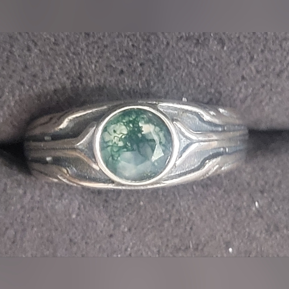 Vintage Style Moss Agate Solid Silver Ring